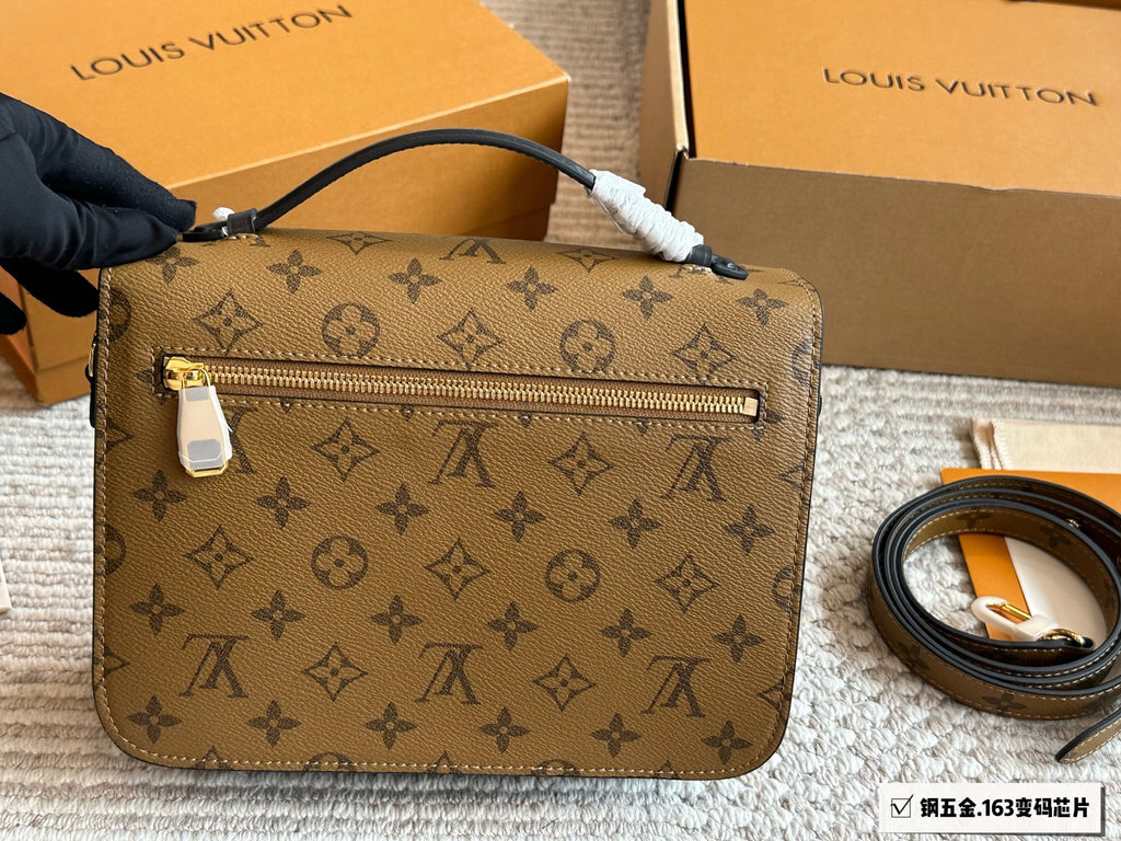 Danielle Crossbody - PREORDER