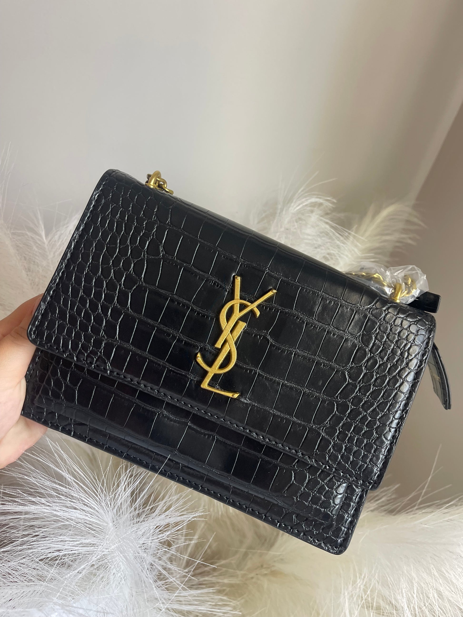 PREORDER - Maggie Crossbody