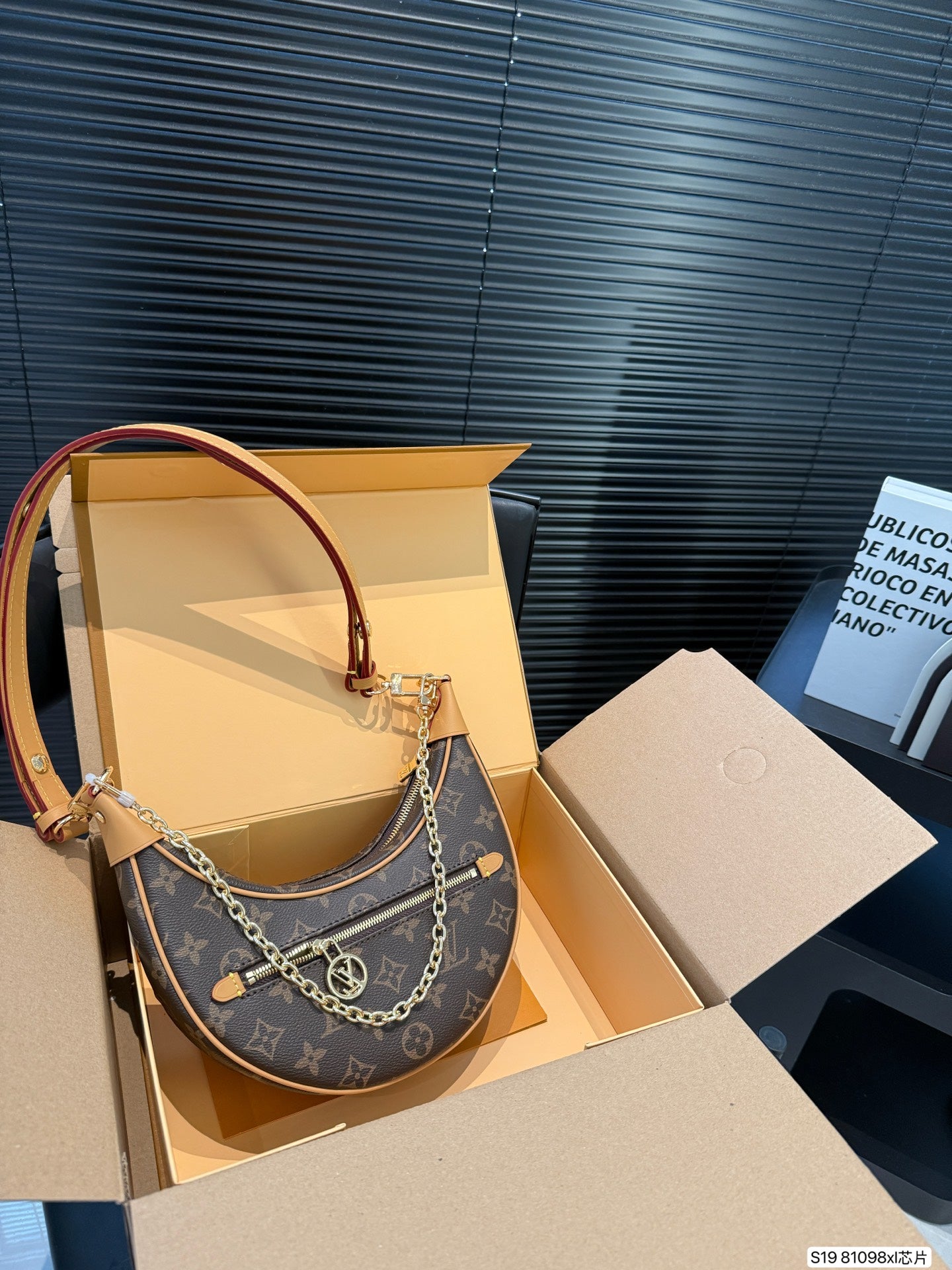 Lila Shoulder Bag - PREORDER